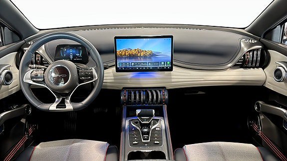 Vehicle Image 12