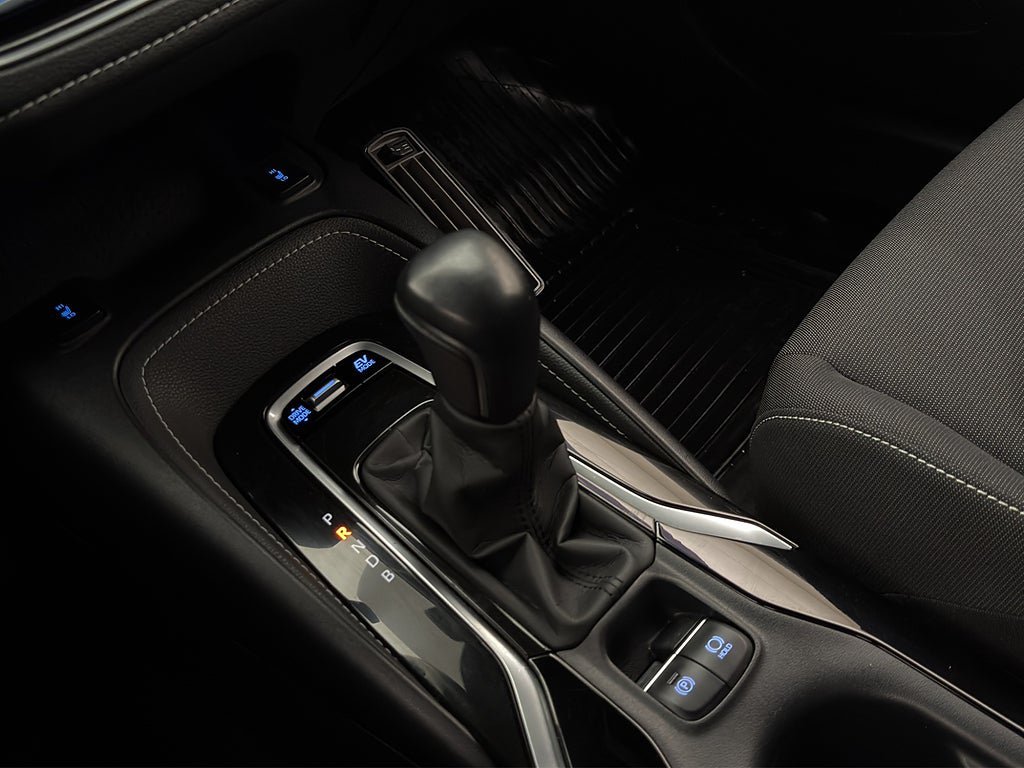Vehicle Image 24