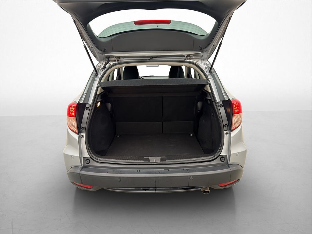 Vehicle Image 19