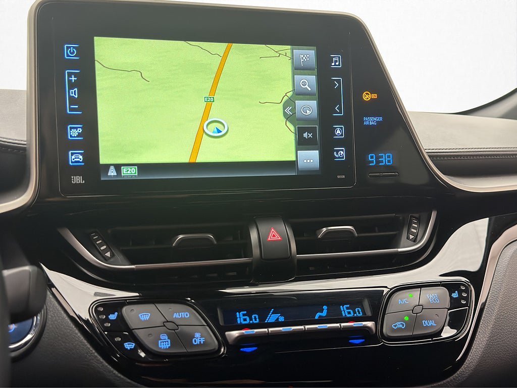 Vehicle Image 18