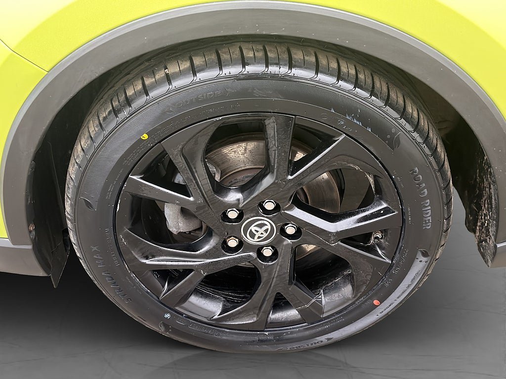Vehicle Image 30