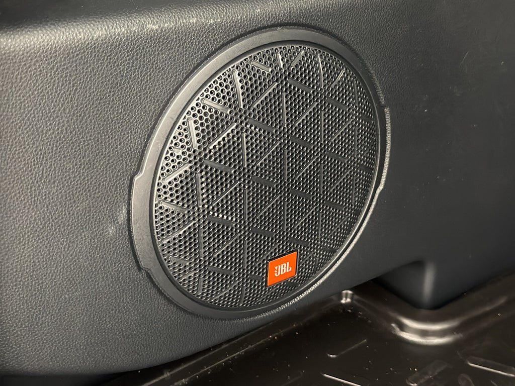 Vehicle Image 33