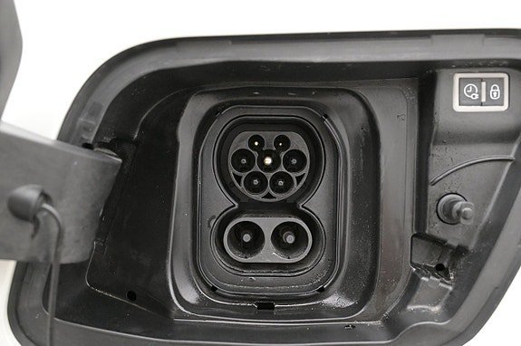 Vehicle Image 24