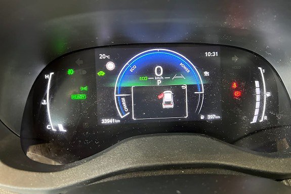 Vehicle Image 16