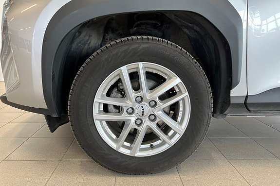 Vehicle Image 17