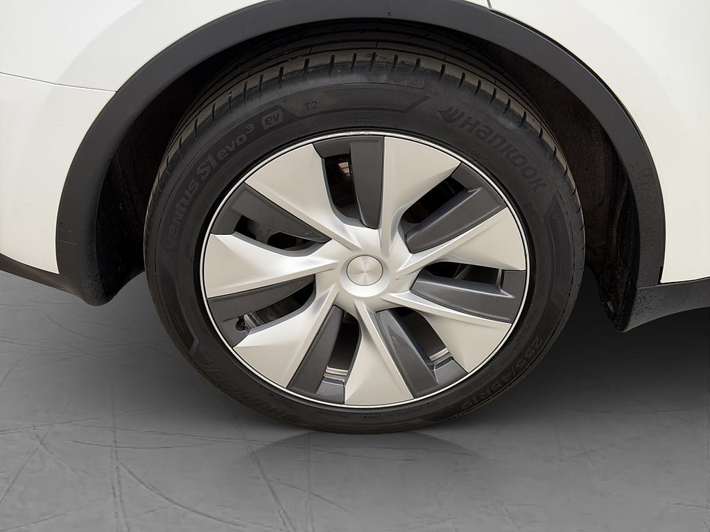 Vehicle Image 31