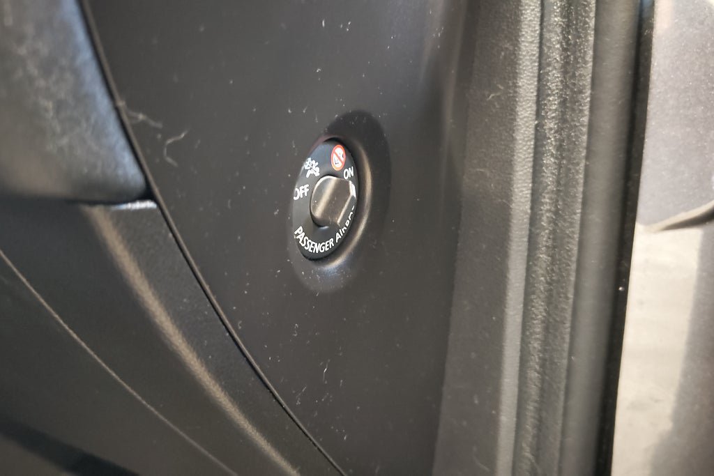 Vehicle Image 22