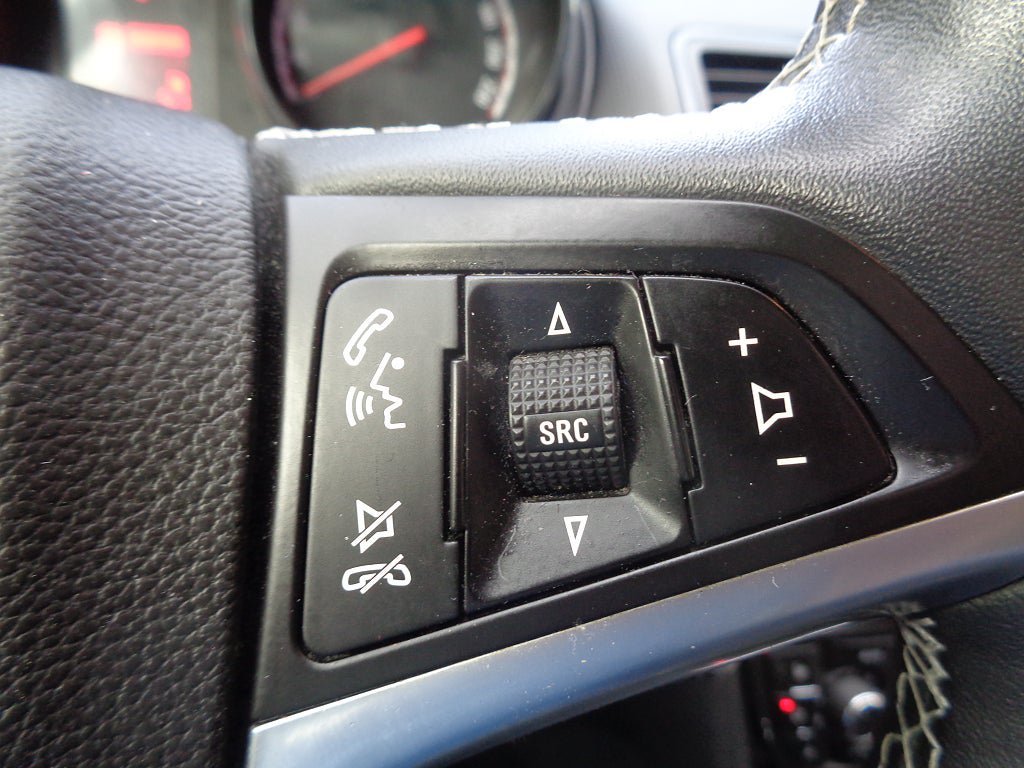 Vehicle Image 43