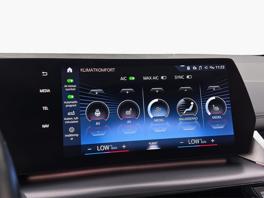 Vehicle Image 28