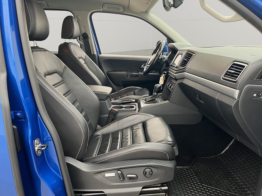 Vehicle Image 23