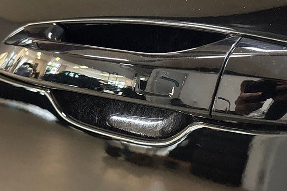 Vehicle Image 30