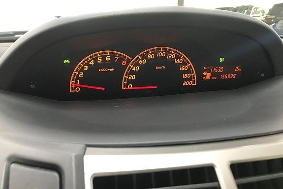 Vehicle Image 16