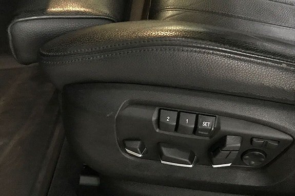 Vehicle Image 34