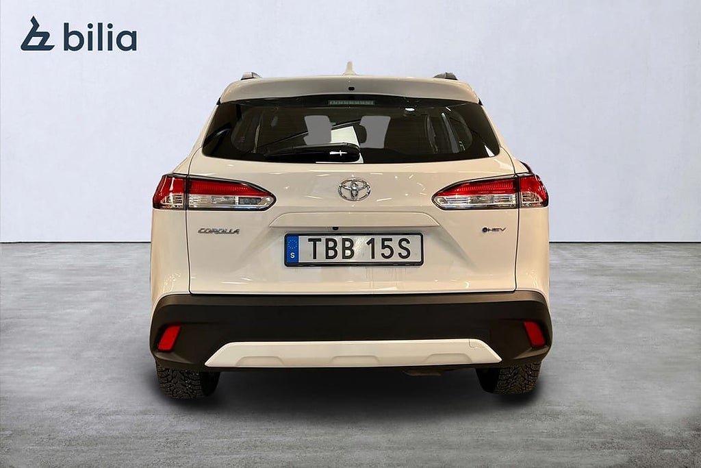 Vehicle Image 6