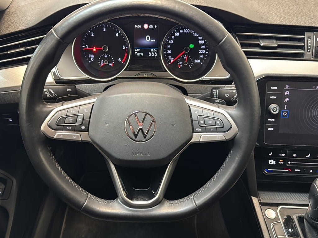 Vehicle Image 22