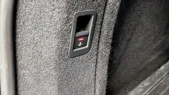 Vehicle Image 26