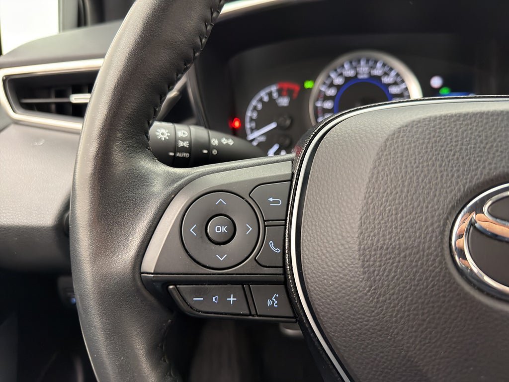Vehicle Image 22