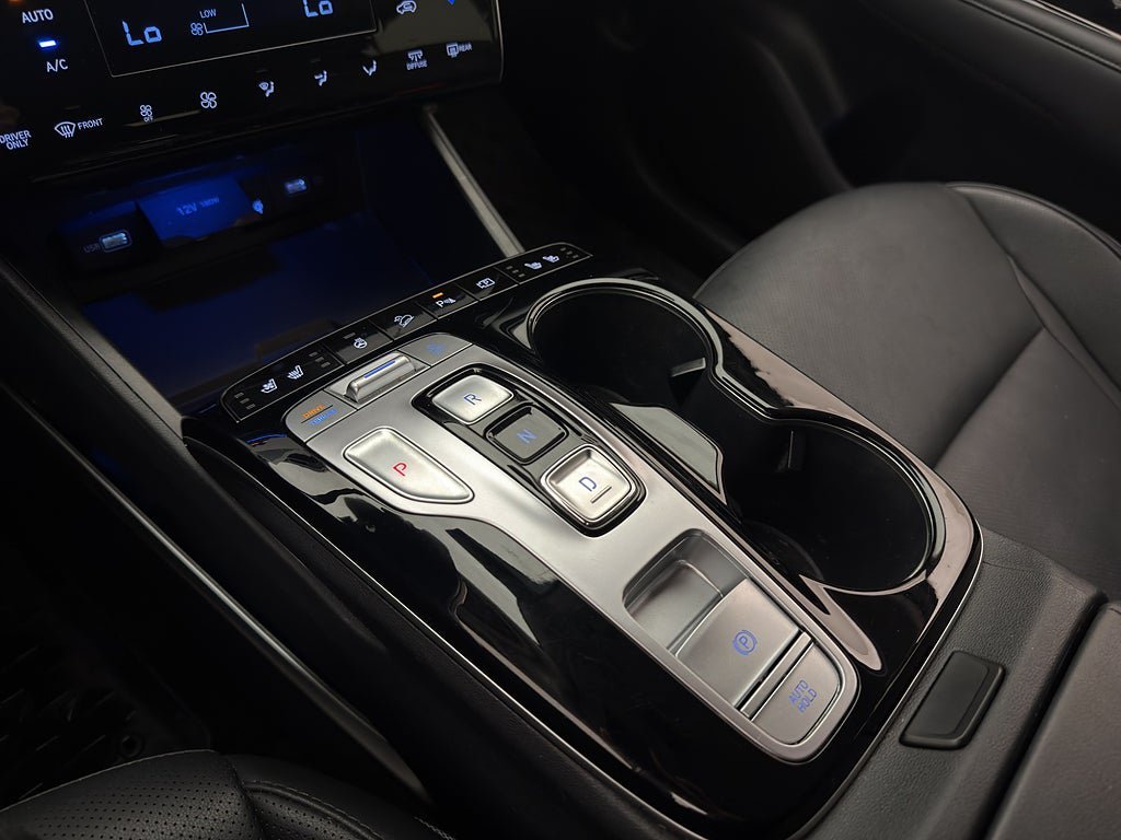 Vehicle Image 30
