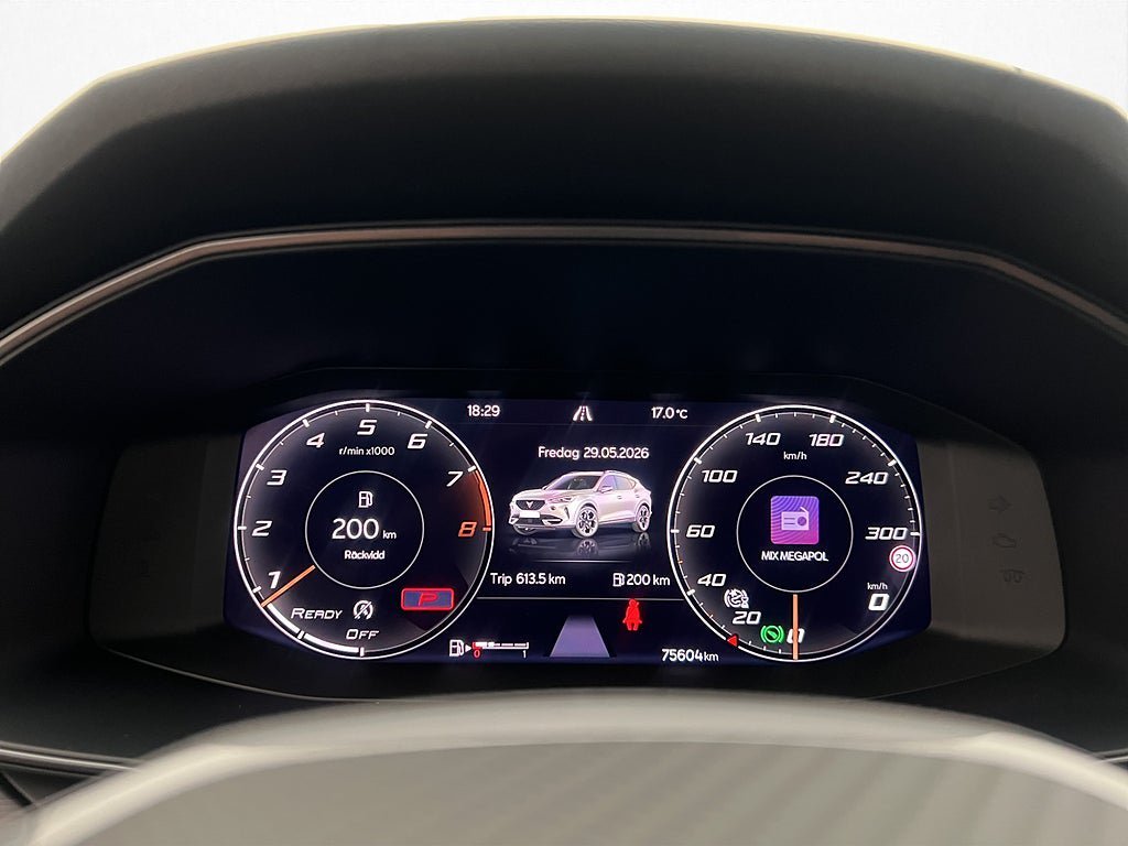 Vehicle Image 22
