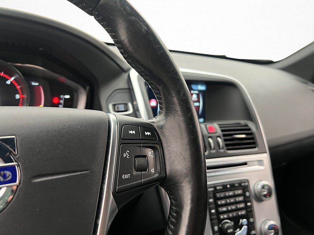 Vehicle Image 29