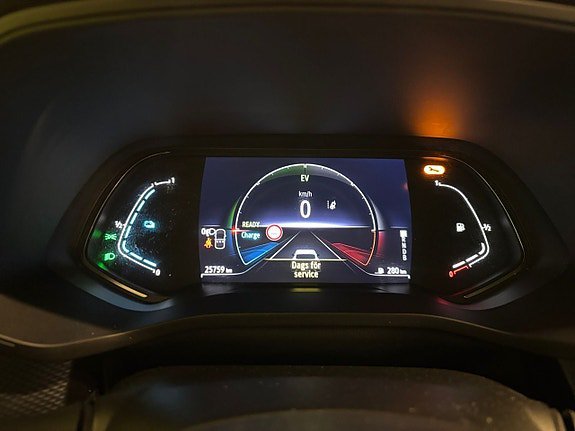 Vehicle Image 12