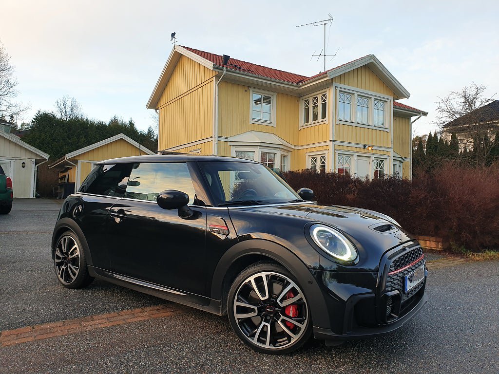 Vehicle Image 23