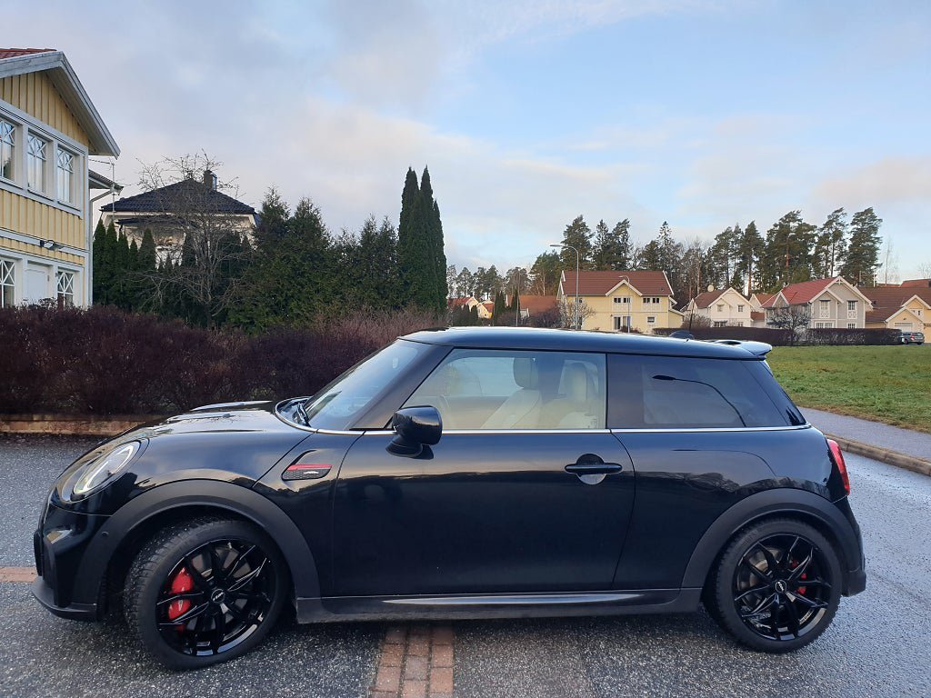Vehicle Image 35
