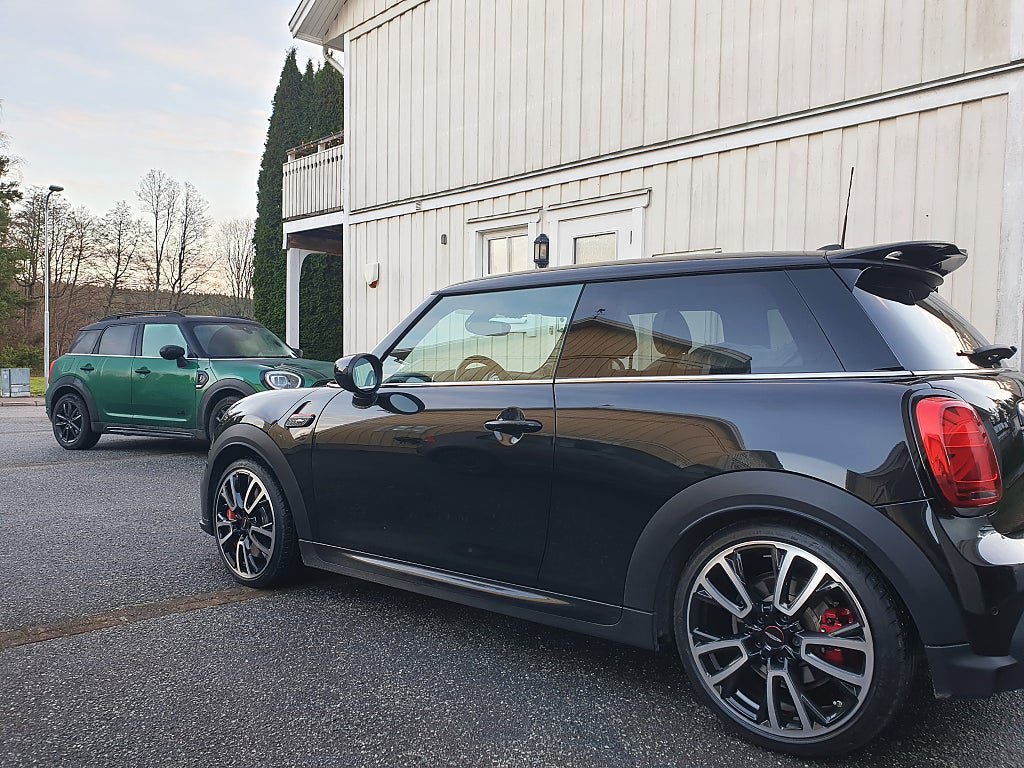 Vehicle Image 48