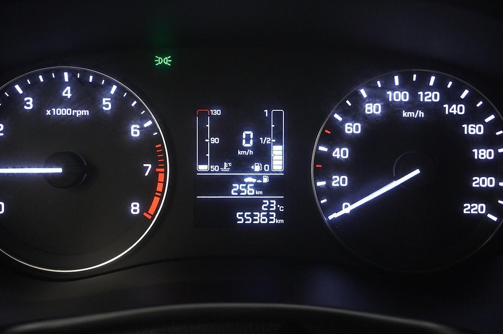 Vehicle Image 8