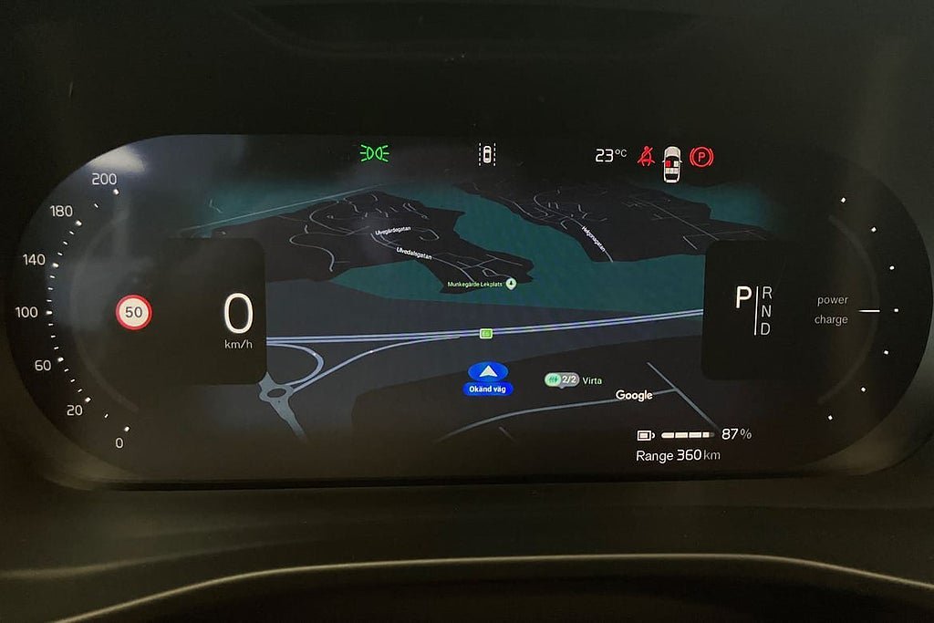 Vehicle Image 16