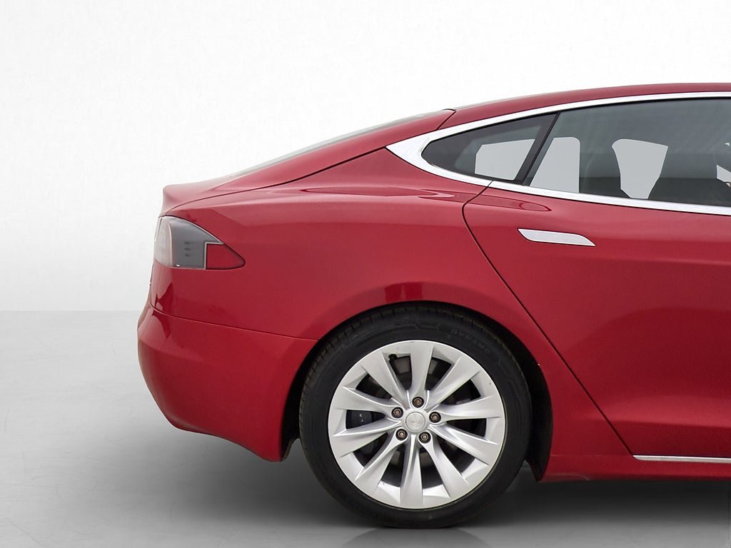 Vehicle Image 30