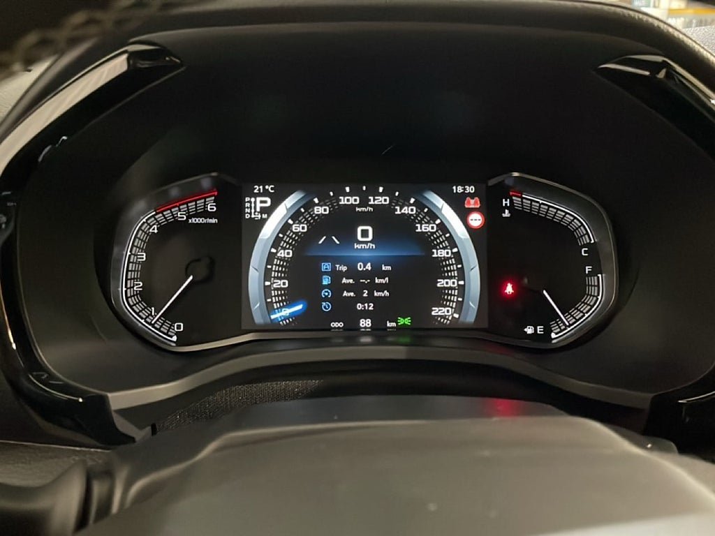 Vehicle Image 11