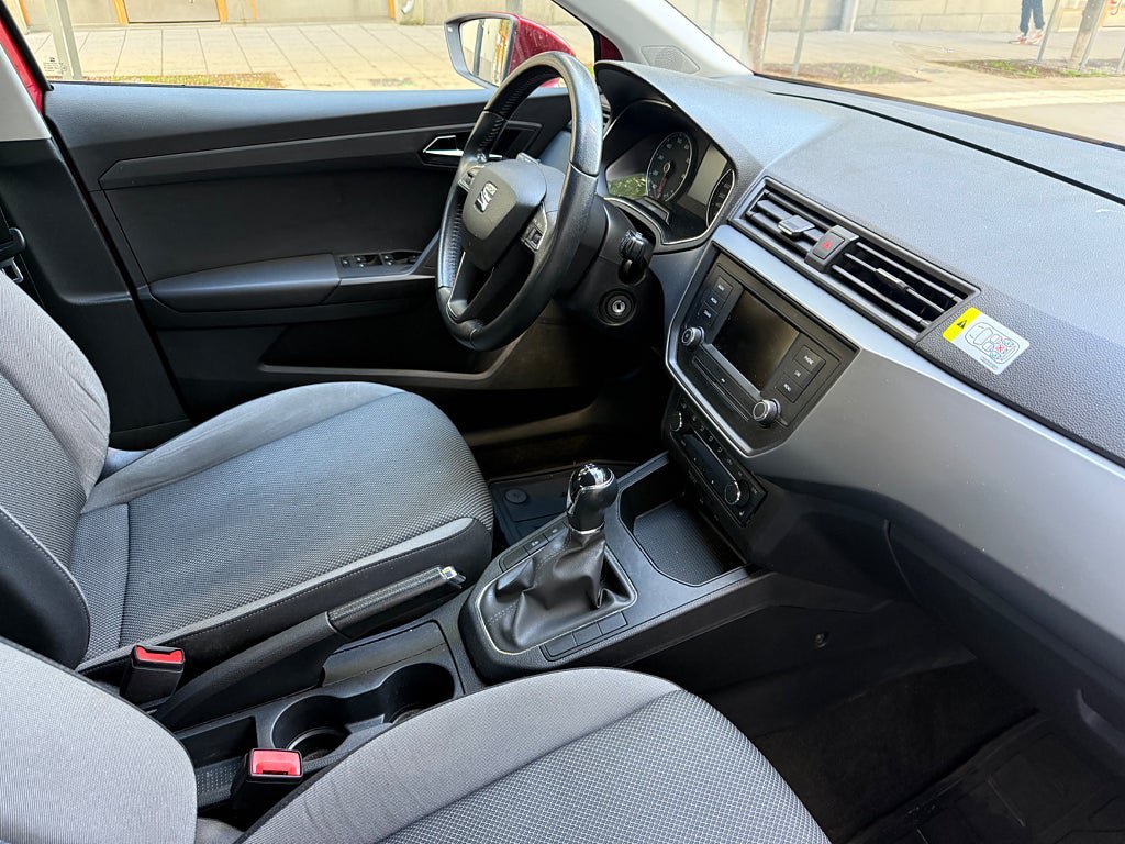 Vehicle Image 10