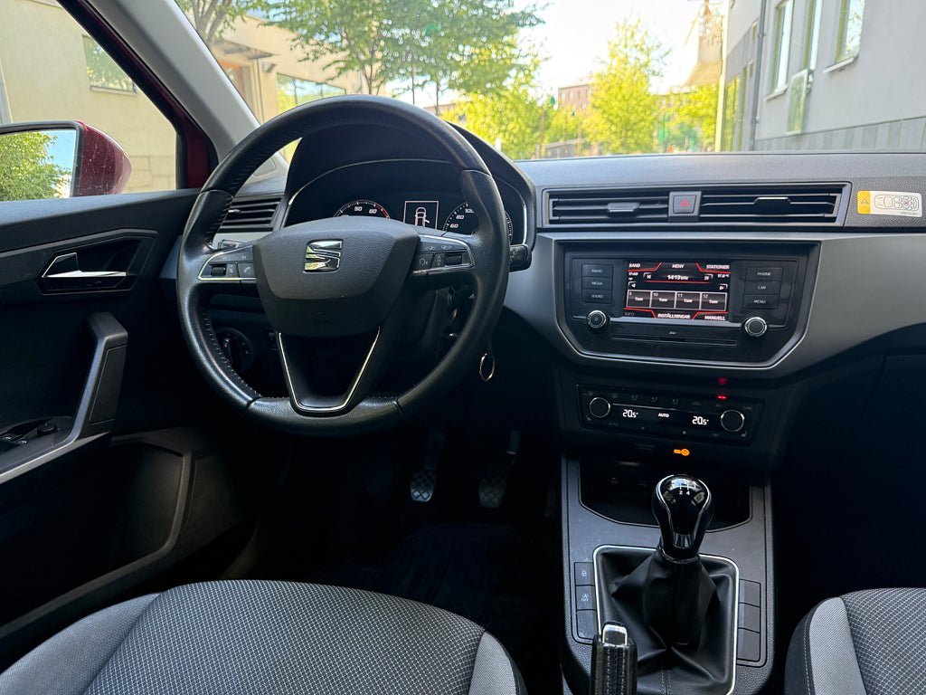 Vehicle Image 14