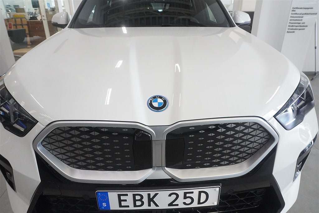 Vehicle Image 17