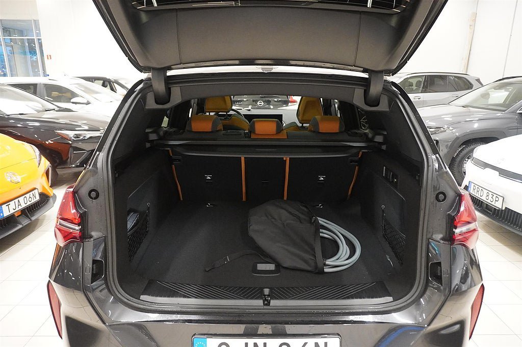 Vehicle Image 28