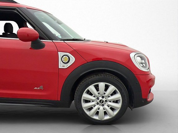 Vehicle Image 32