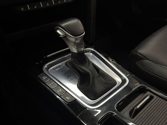 Vehicle Image 38