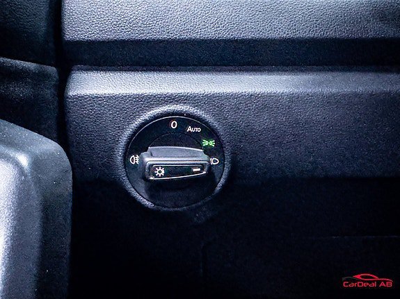 Vehicle Image 27