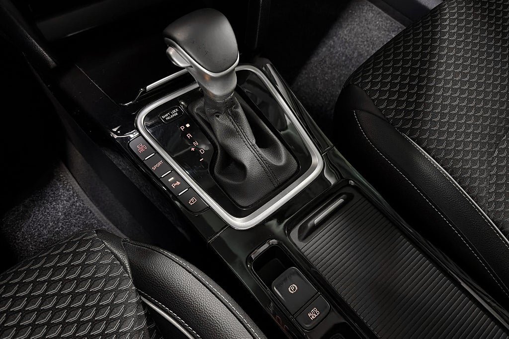 Vehicle Image 14