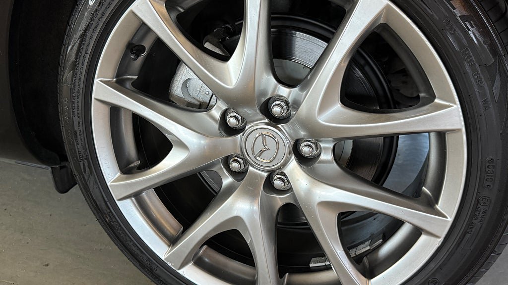 Vehicle Image 8