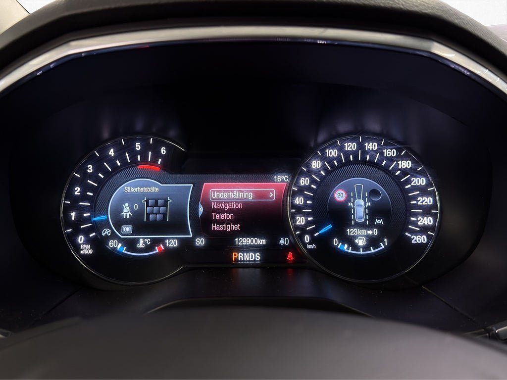 Vehicle Image 25