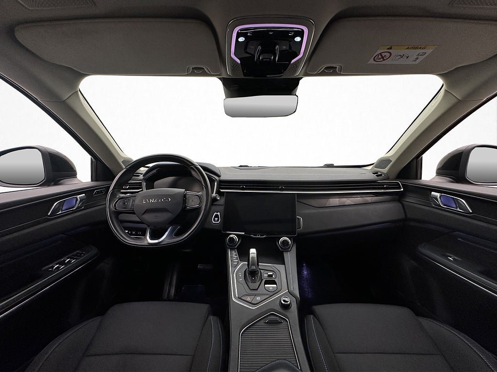 Vehicle Image 13