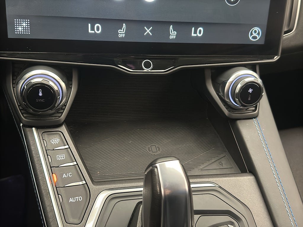 Vehicle Image 29
