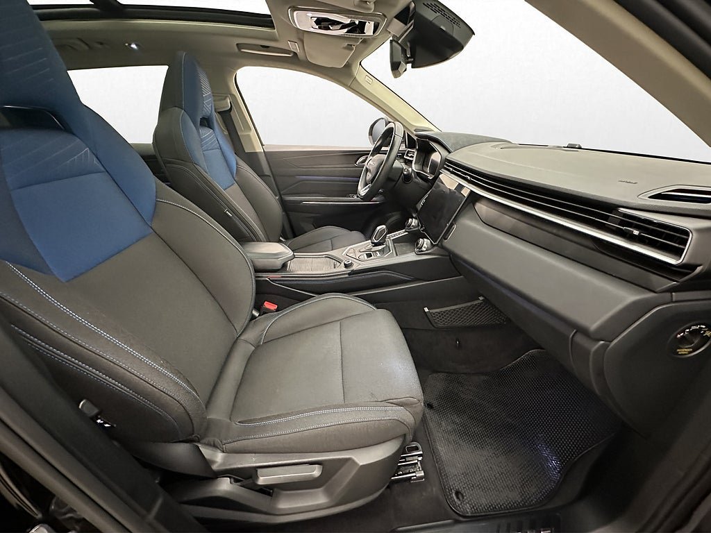 Vehicle Image 31