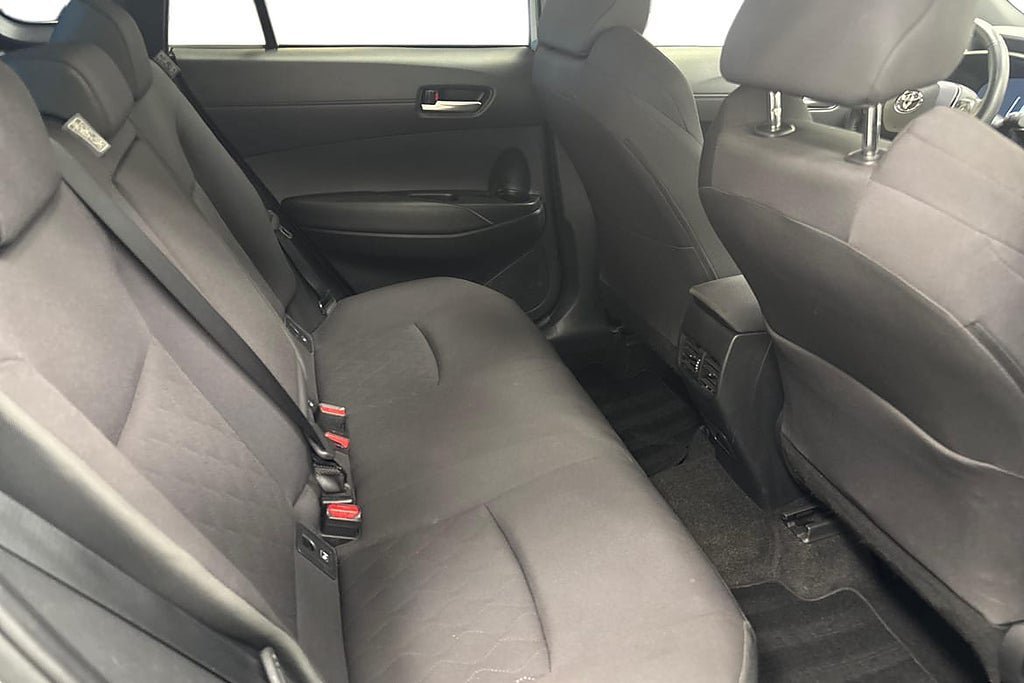 Vehicle Image 11