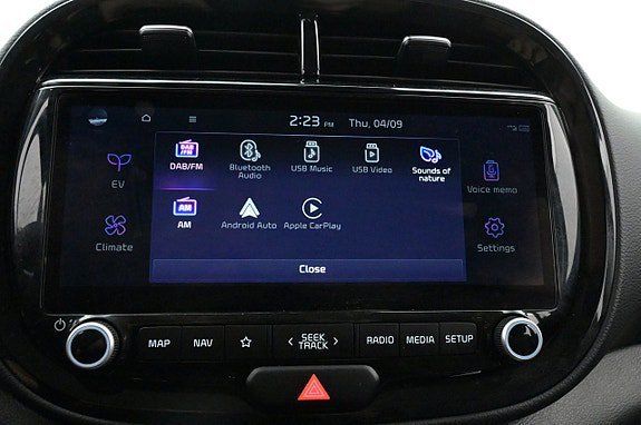 Vehicle Image 15