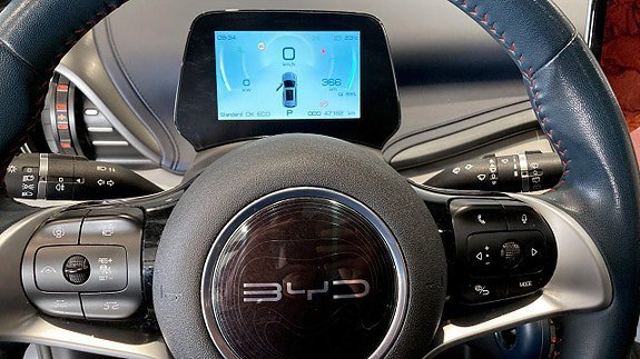 Vehicle Image 10