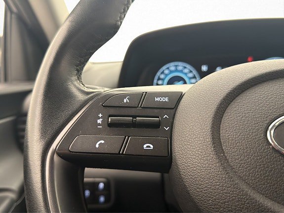 Vehicle Image 27