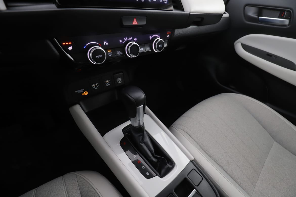 Vehicle Image 26